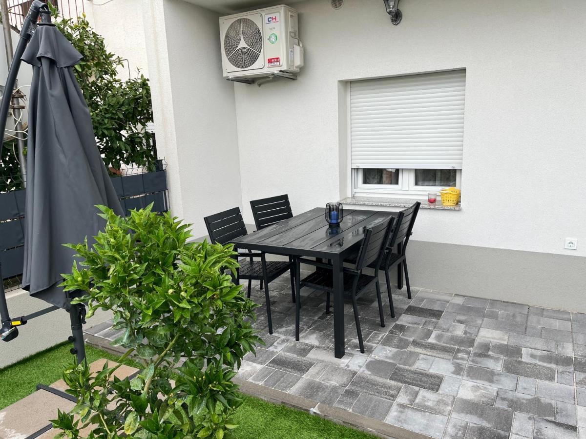 Ante'S Lägenhet Split Exteriör bild